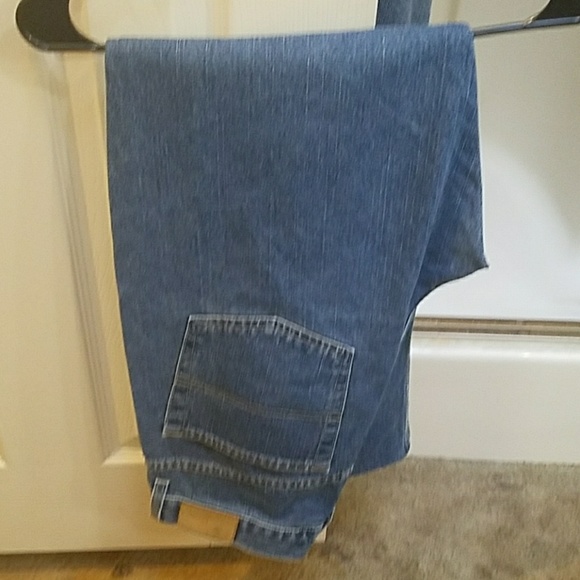 Jeans - Picture 1 of 2